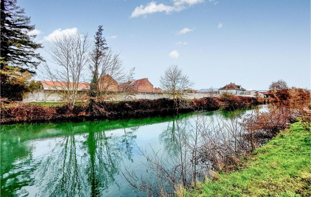 Photo of Outdoor in Merville