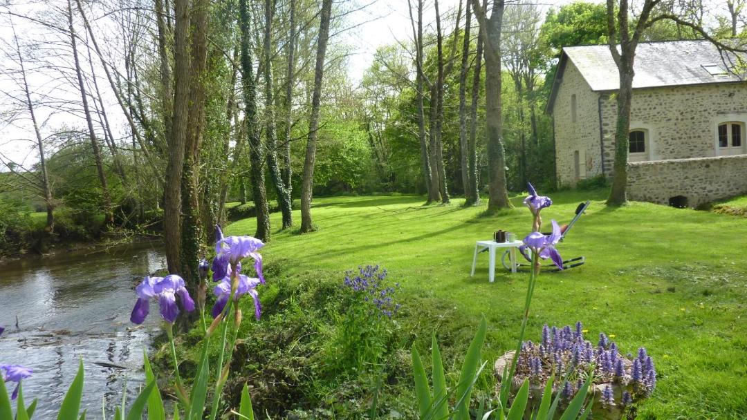 Photo of Others in Auvers-le-Hamon