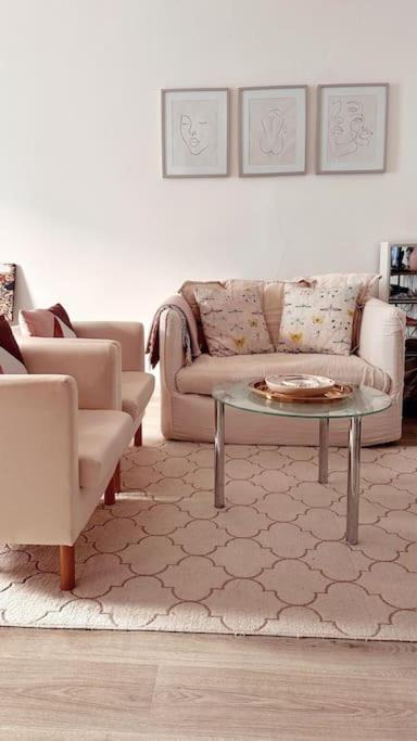 Photo of Livingroom in 12th Arrondissement
