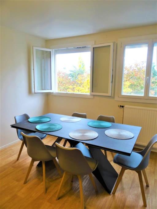 Photo of Livingroom in Faubourg North