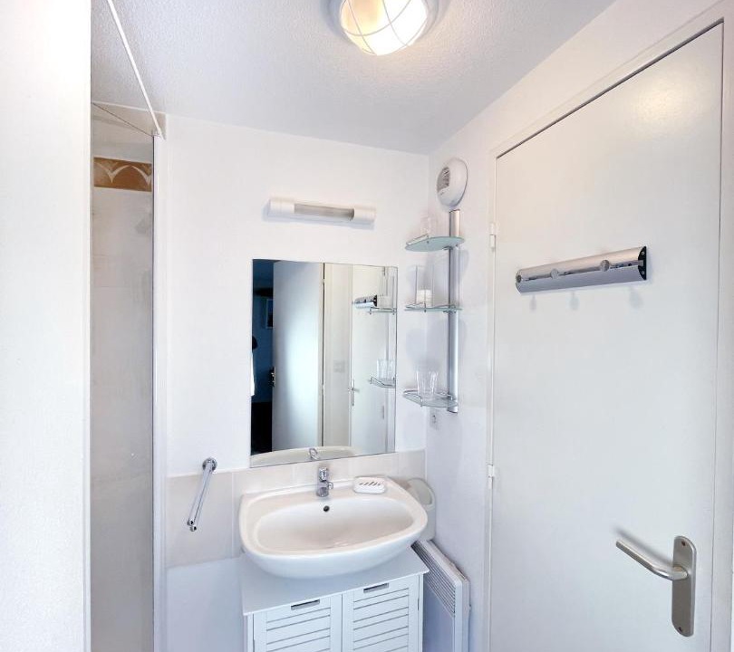 Photo of Bathroom in Port Guillaume