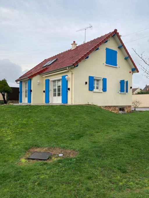 Photo of Buildings in Coulommiers