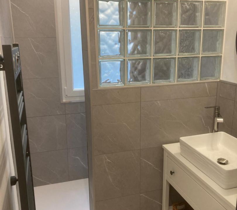 Photo of Bathroom in Bolbec