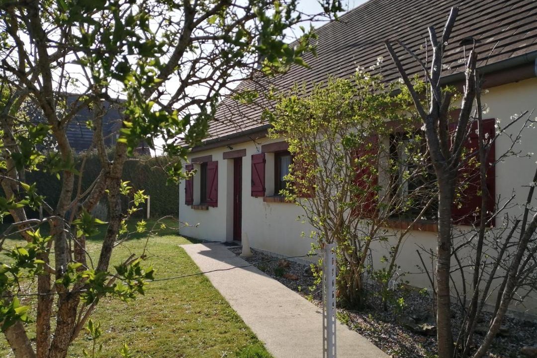 Photo of Buildings in Le Vaudreuil