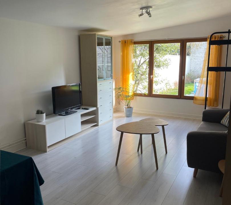 Photo of Livingroom in Combs-la-Ville