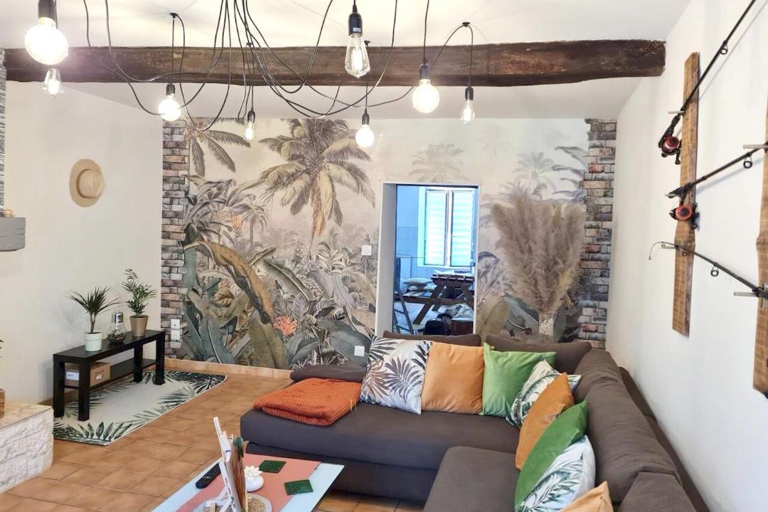 Photo of Livingroom in Deville