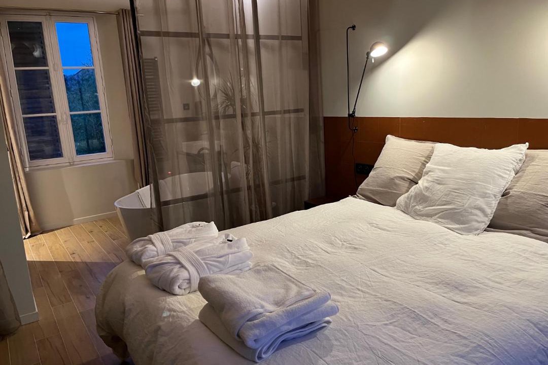 Photo of Bedroom in Villers-Cotterets