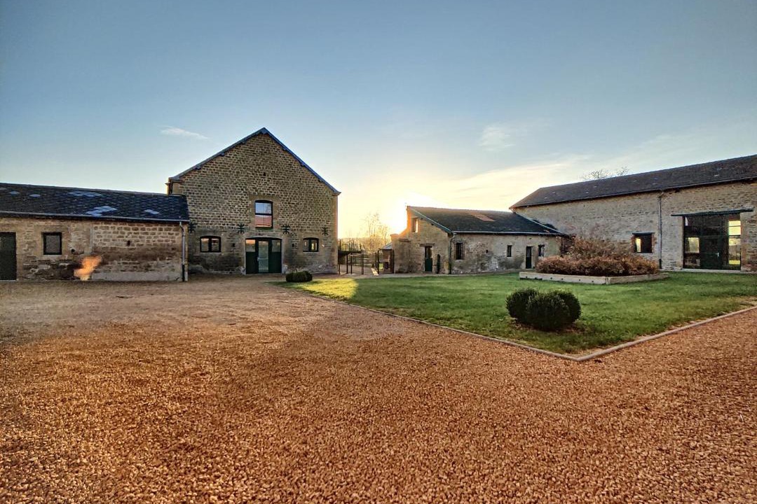 Photo of Buildings in Tournes