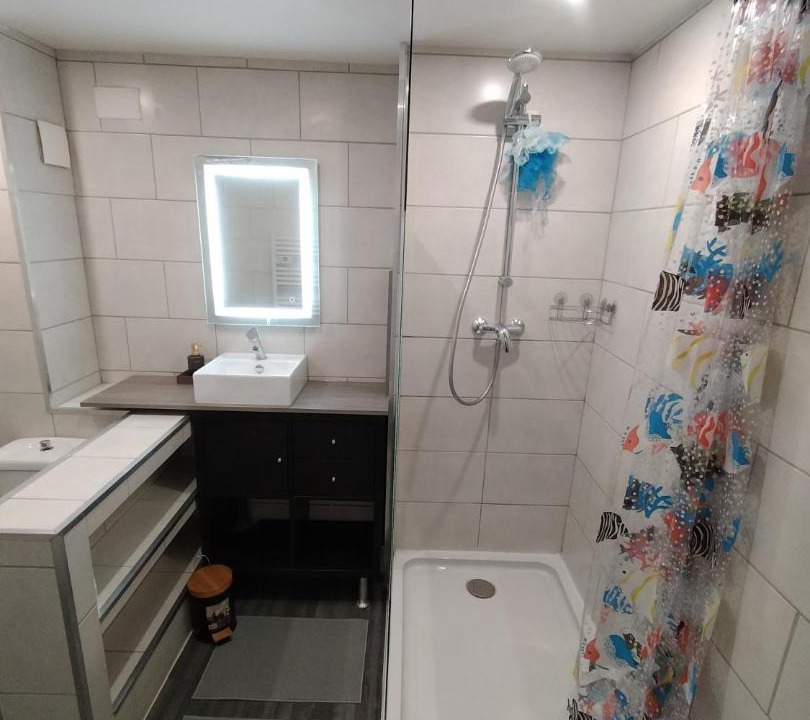 Photo of Bathroom in Bohain-en-Vermandois