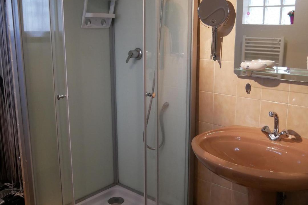 Photo of Bathroom in Chuelles