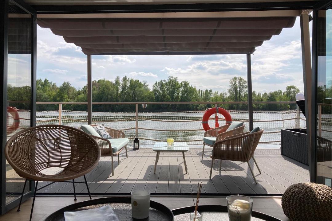 Photo of Others in Vaux-sur-Seine