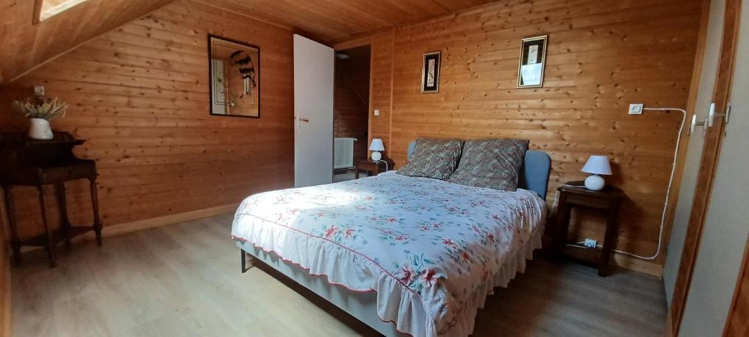 Photo of Bedroom in Lyons-la-Foret