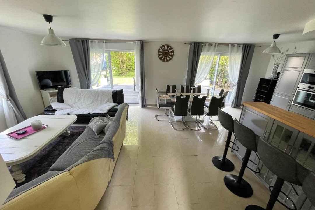Photo of Livingroom in Binson-et-Orquigny