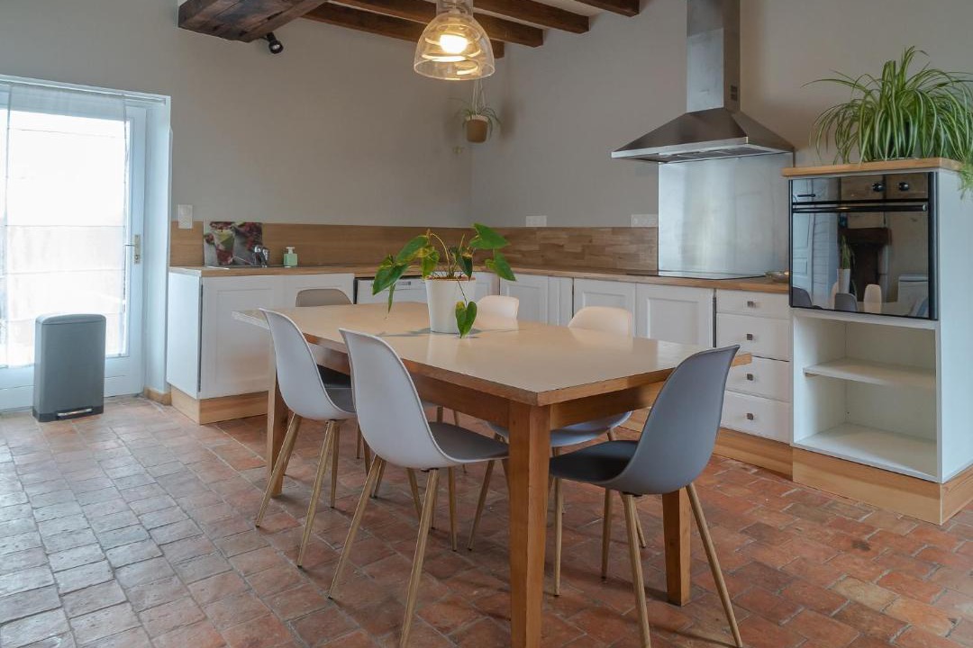 Photo of Kitchen in Montreuil-sur-Maine