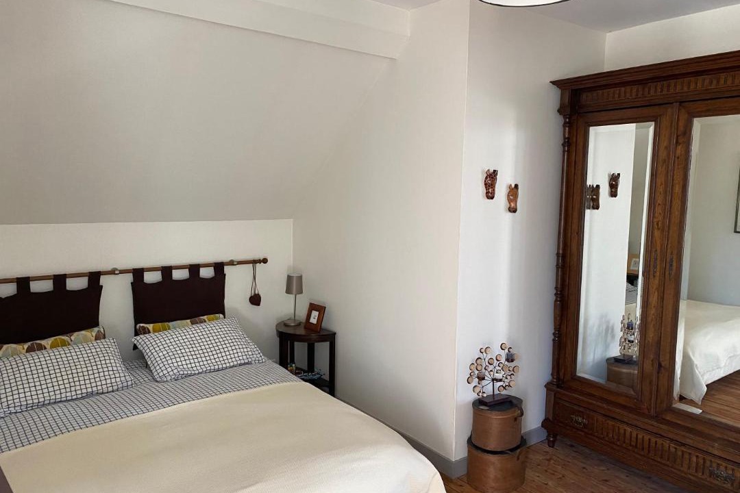 Photo of Bedroom in Ocquerre