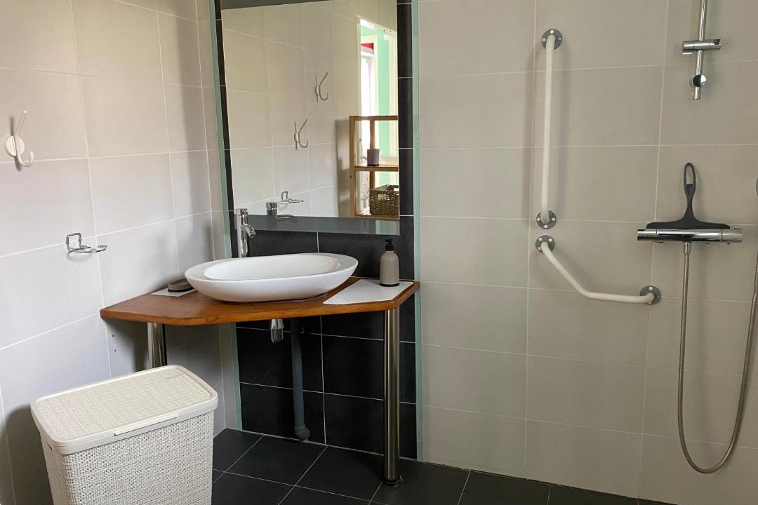 Photo of Bathroom in Richebourg