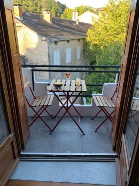 Photo of Patio Balcony in Saint-Jean-du-Bruel
