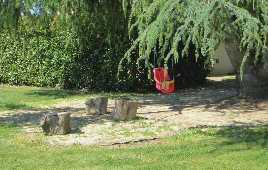 Photo of Others in Juigne-sur-Sarthe