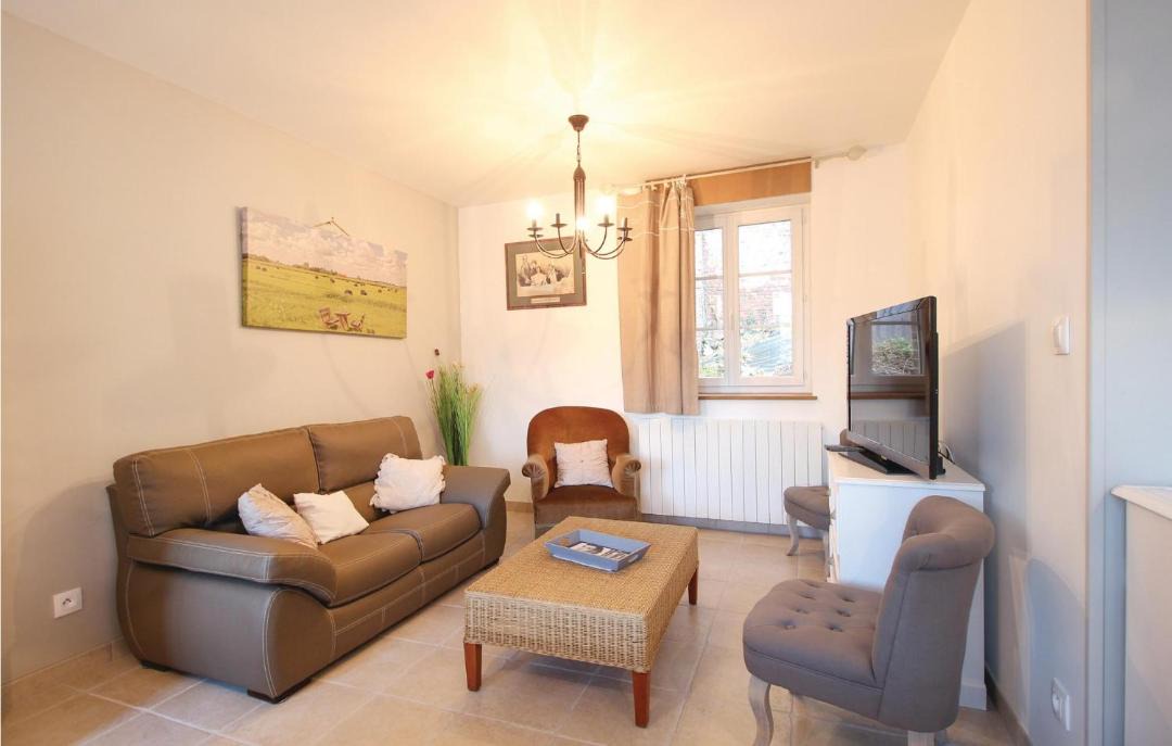 Photo of Livingroom in Fontaine-le-Dun