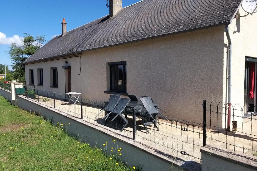 Photo of Others in Luthenay-Uxeloup