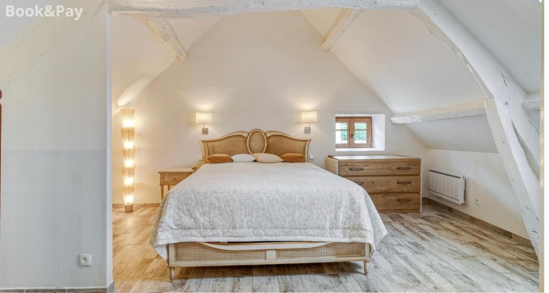 Photo of Bedroom in Gouaix
