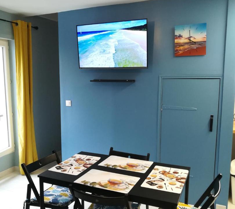 Photo of Livingroom in Deuil-la-Barre