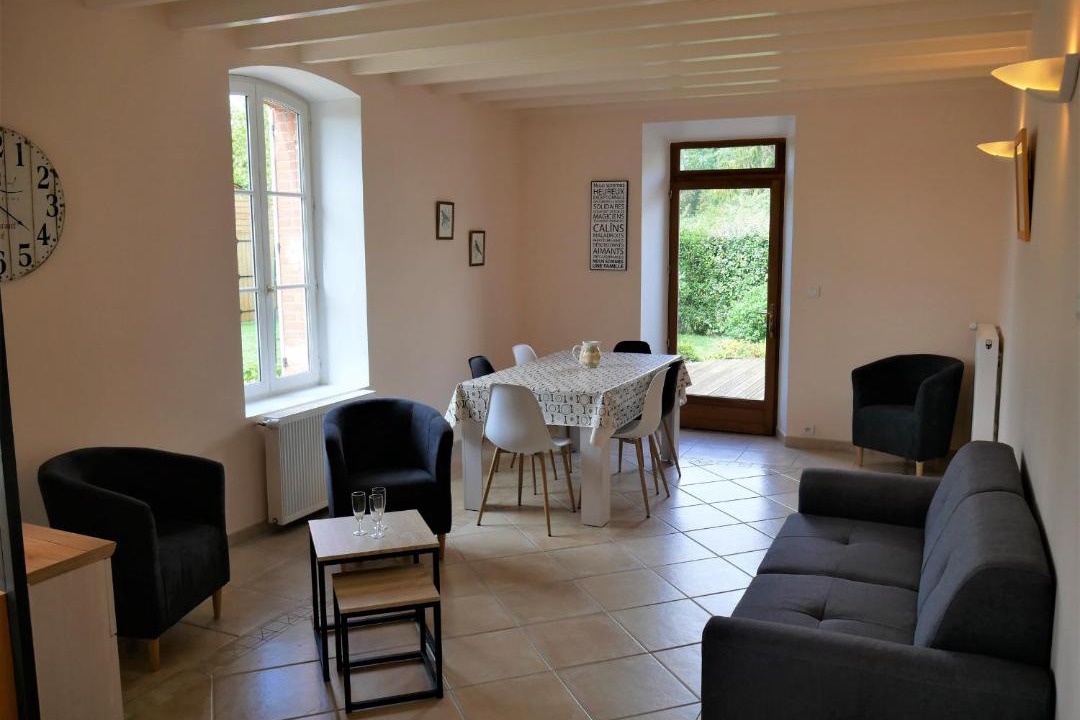 Photo of Livingroom in Lorris