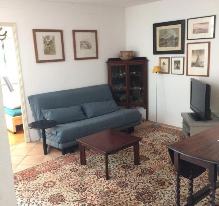 Photo of Livingroom in Menotey