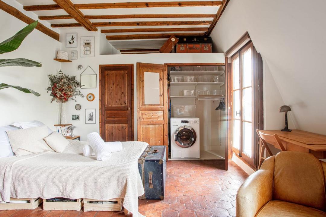 Photo of Livingroom in Quartier Saint-Ambroise