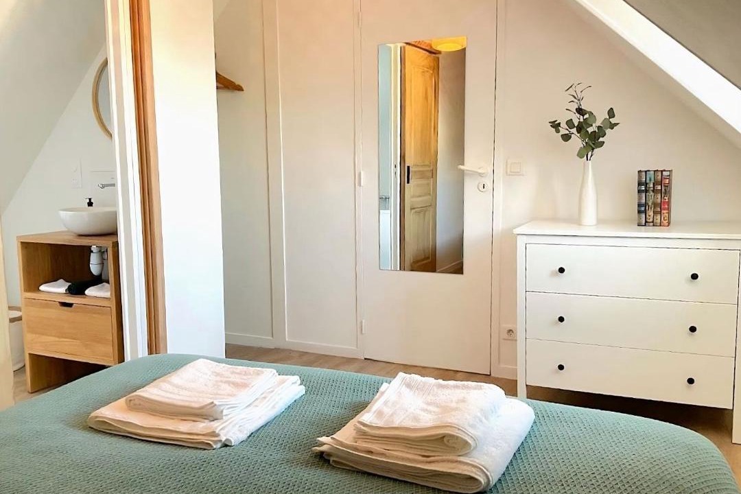 Photo of Bedroom in Evreux