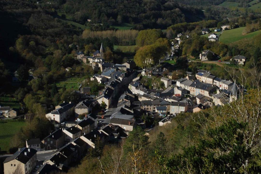 Photo of Buildings in Viane