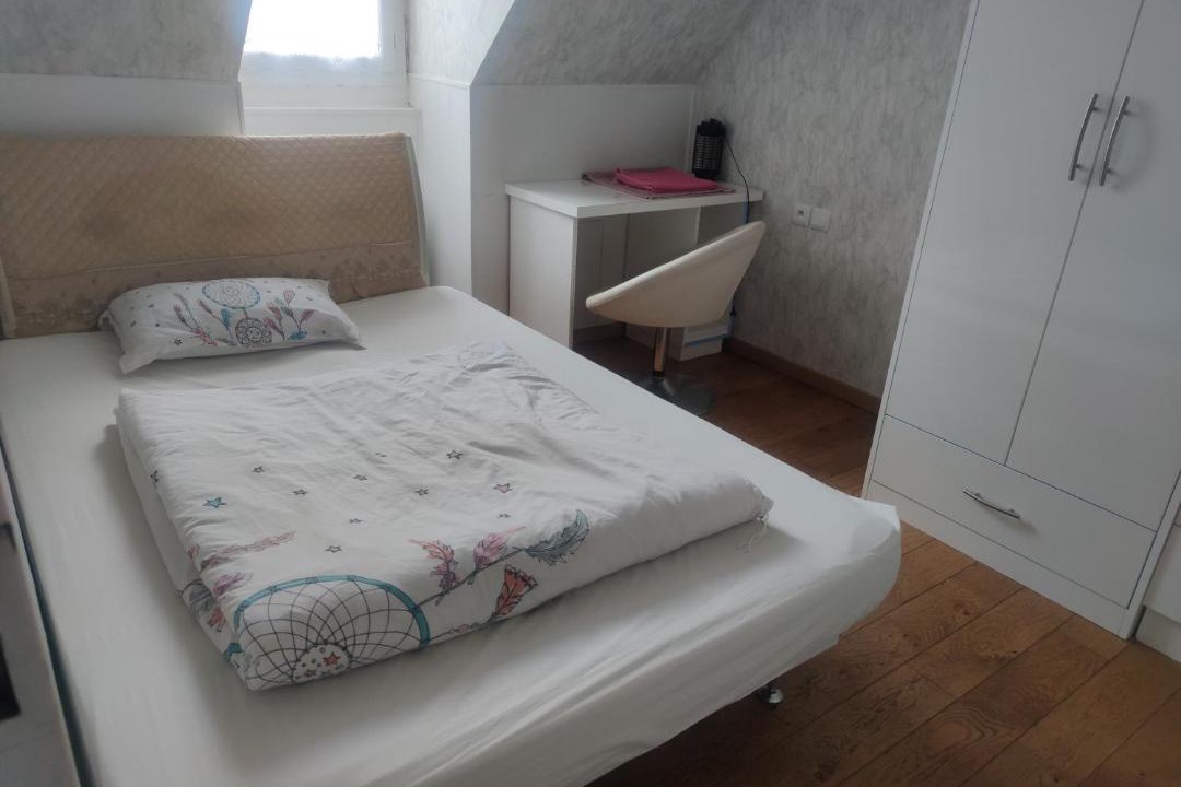 Photo of Bedroom in Bobigny