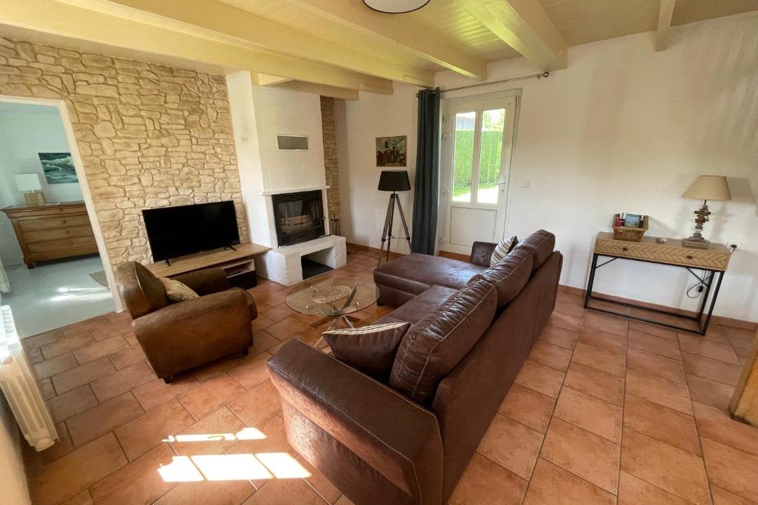 Photo of Livingroom in Saint-Remy-Boscrocourt