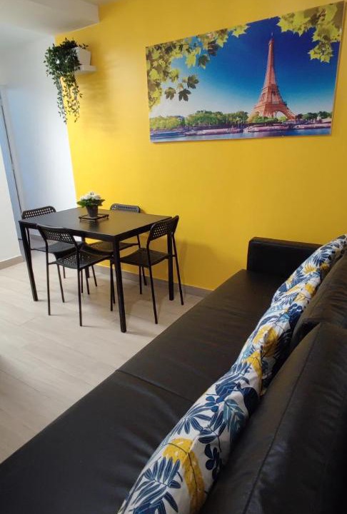 Photo of Livingroom in Deuil-la-Barre