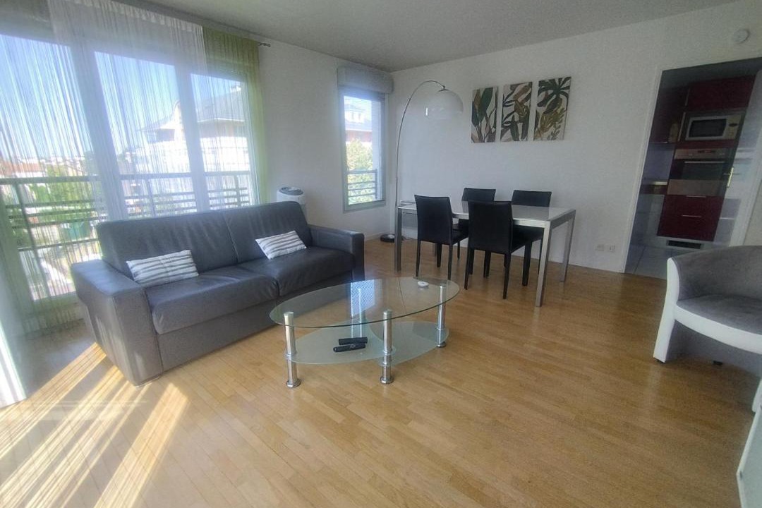Photo of Livingroom in Carrieres-sous-Poissy