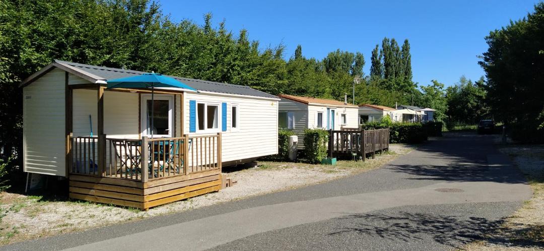 Photo of Buildings in Louhans