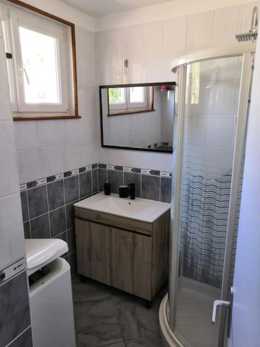 Photo of Bathroom in Moulins-Saint-Hubert