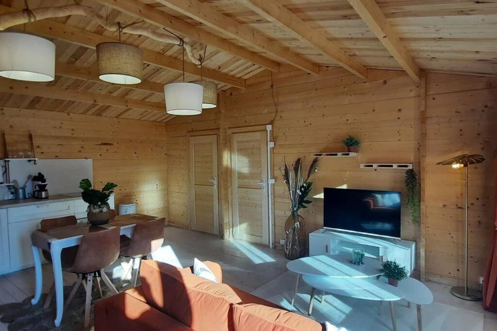 Photo of Livingroom in Villainville