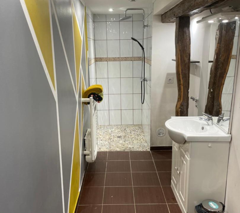 Photo of Bathroom in Noidans-les-Vesoul