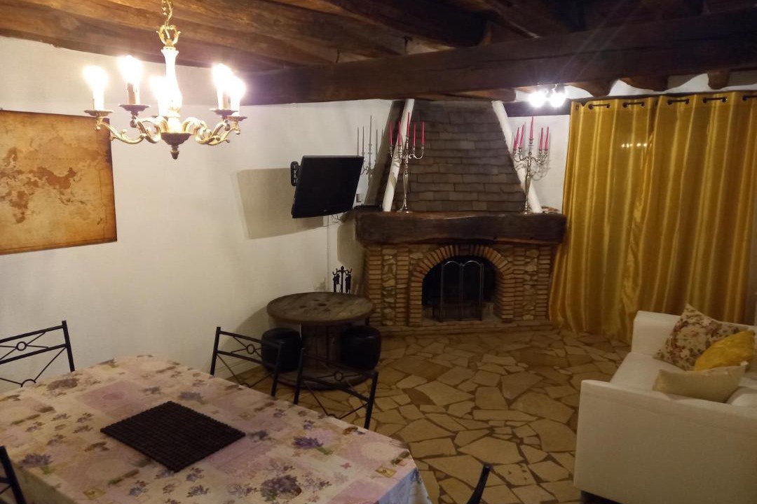 Photo of Livingroom in Thury