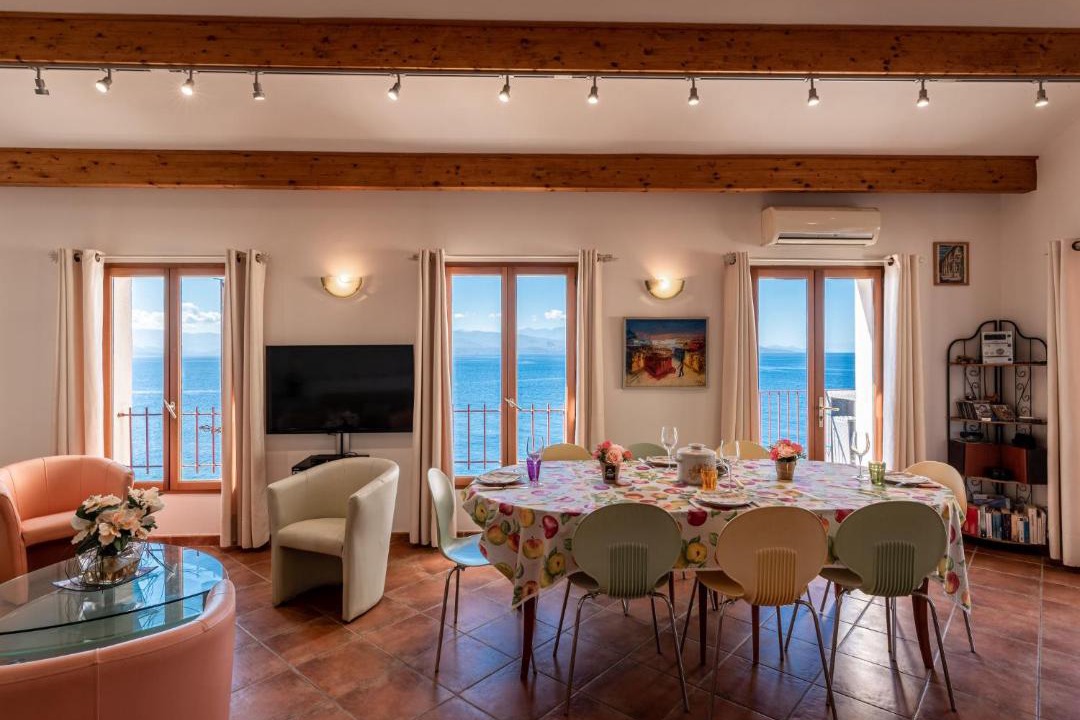 Photo of Livingroom in Canari