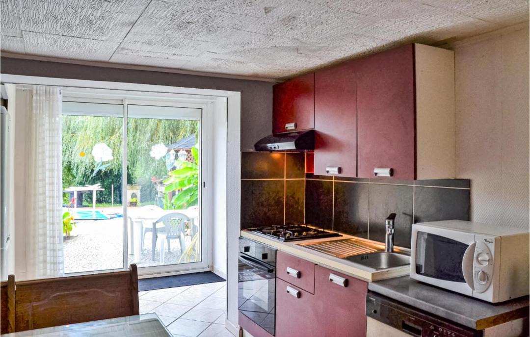 Photo of Kitchen in Chambornay-les-Pin