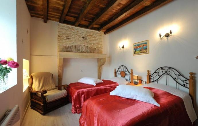 Photo of Bedroom in Spoy