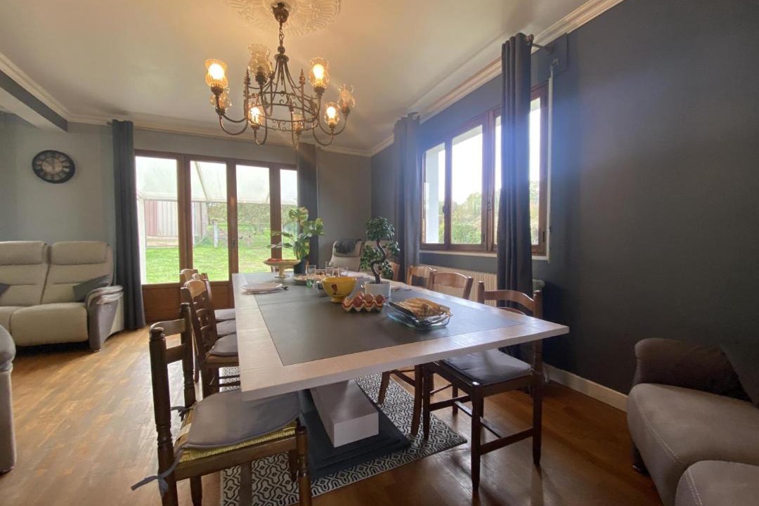 Photo of Livingroom in Wadelincourt
