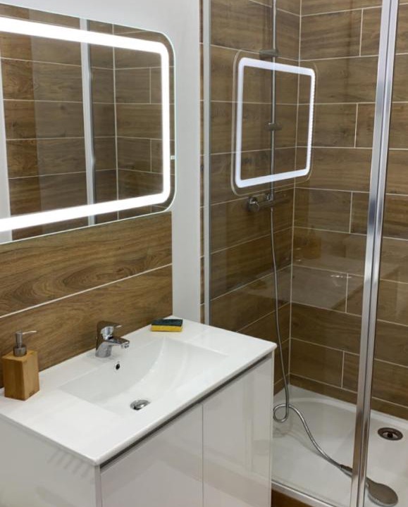Photo of Bathroom in Tremblay-les-Gonesse