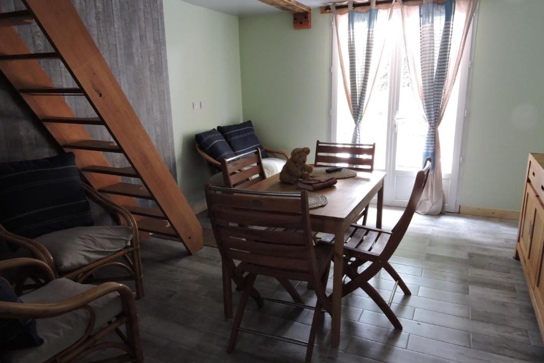 Photo of Livingroom in Saint-Nicolas-de-la-Haie