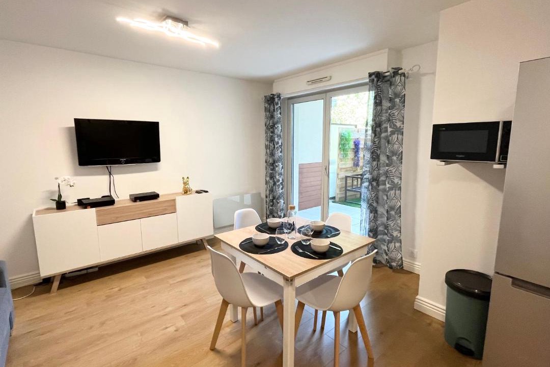 Photo of Livingroom in Carrieres-sous-Poissy