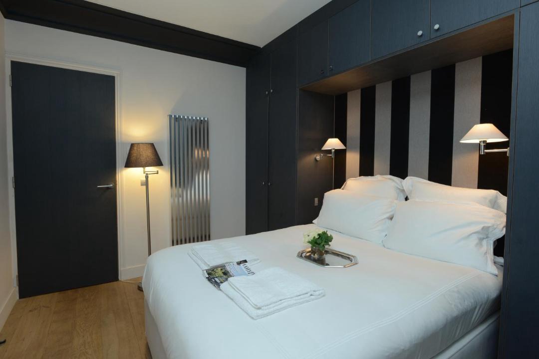 Photo of Bedroom in Faubourg Saint-Germain