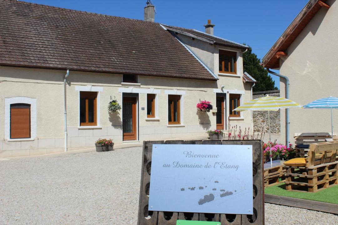 Photo of Buildings in Oeuilly