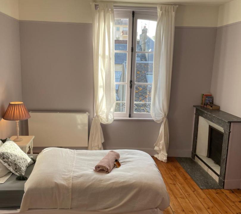 Photo of Bedroom in Trouville-sur-Mer